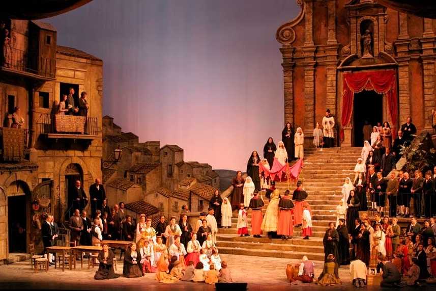 The Town Square in the Metropolitan Opera's Zeffirelli production