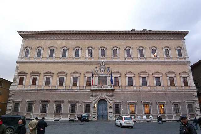 The Parlazzo Farnese